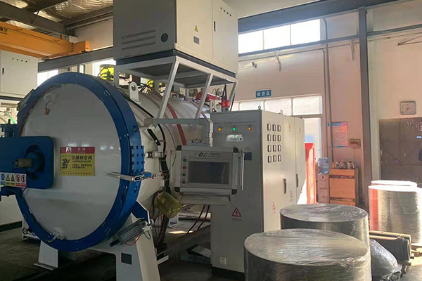 單室真空高壓氣淬爐