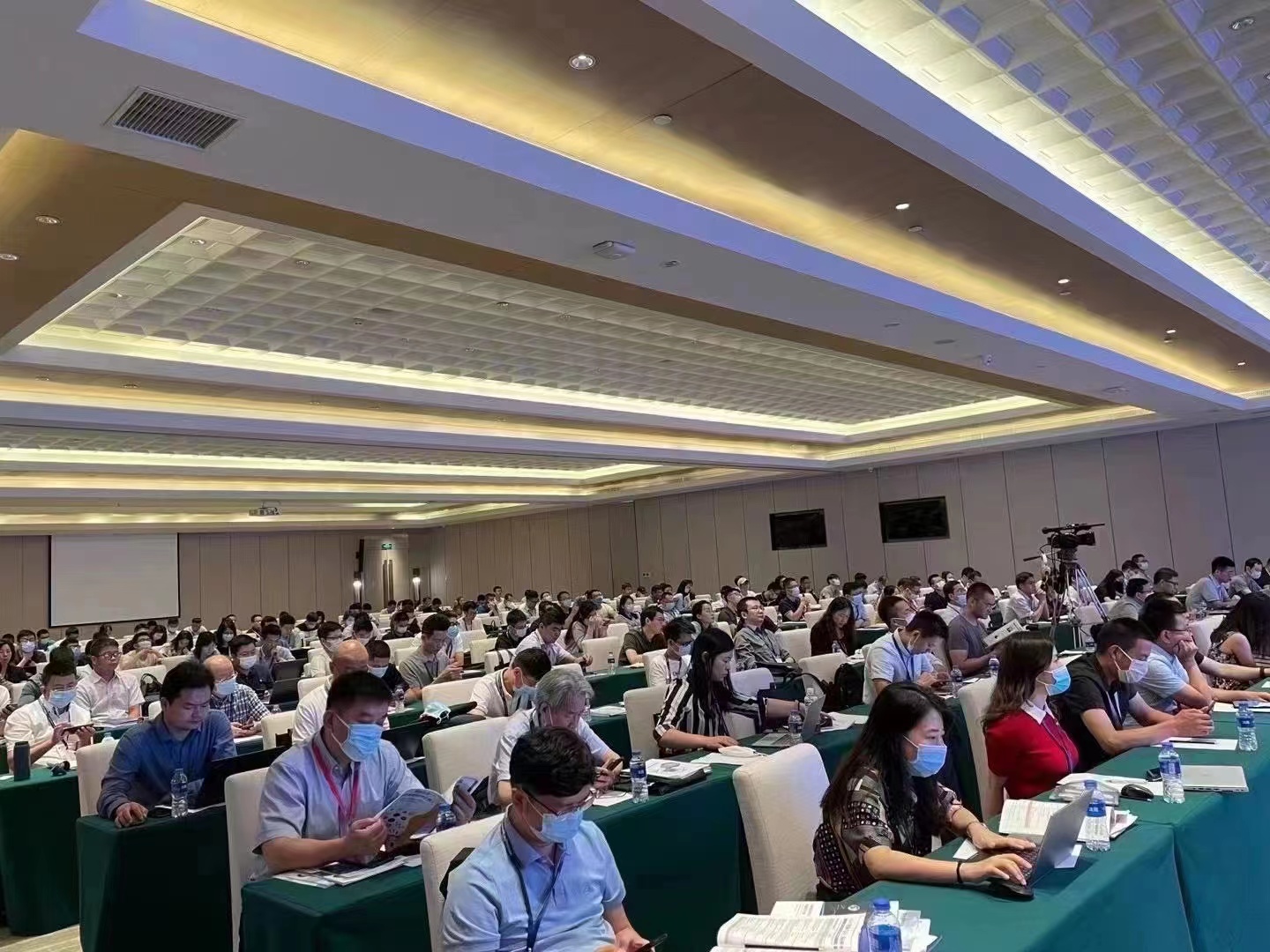 2021第十一屆植入介入醫(yī)療器械創(chuàng)新峰會(huì)