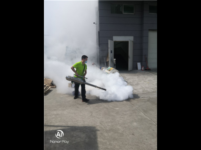 汽車如何有效的除甲醛？全新環(huán)凈是專業(yè)的。