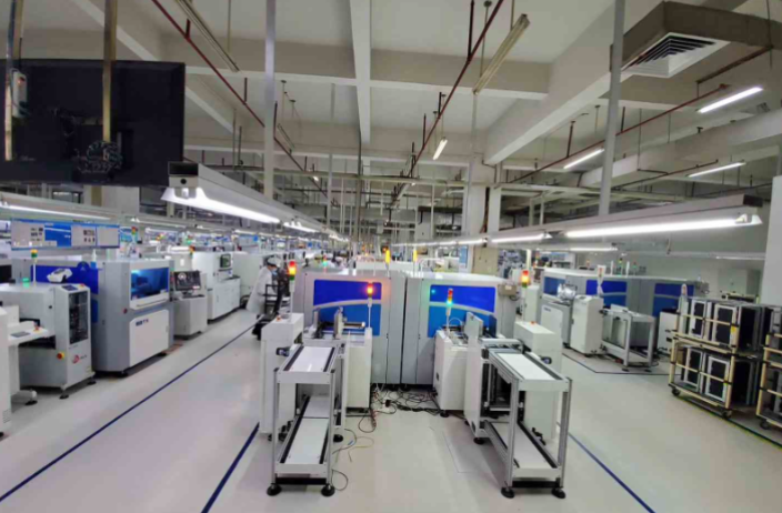 錫膏印刷機(jī)使用車間 錫膏印刷機(jī)使用車間