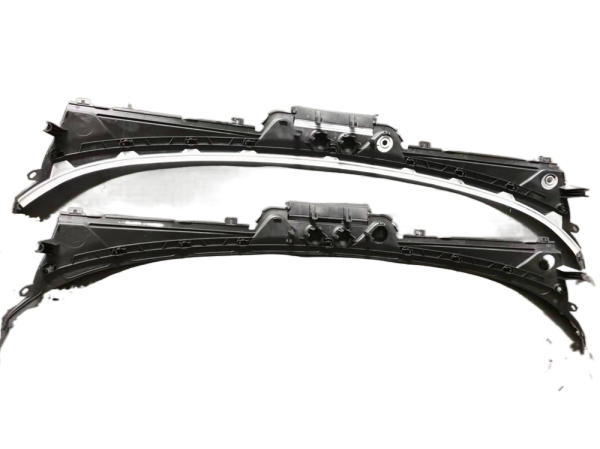 雨刮积水板（包胶）