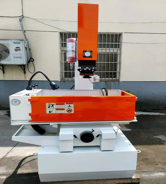 電火花成型機(jī)