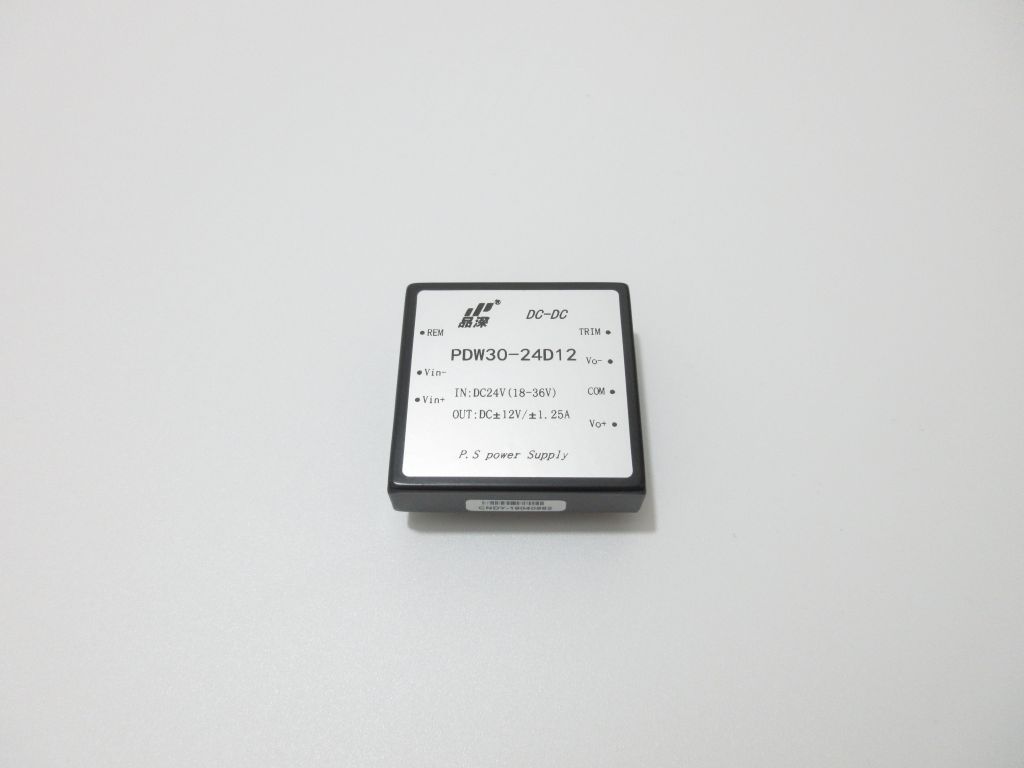 DC-DC模塊電源   30W  24V轉(zhuǎn)正負(fù)12V/各1.25A