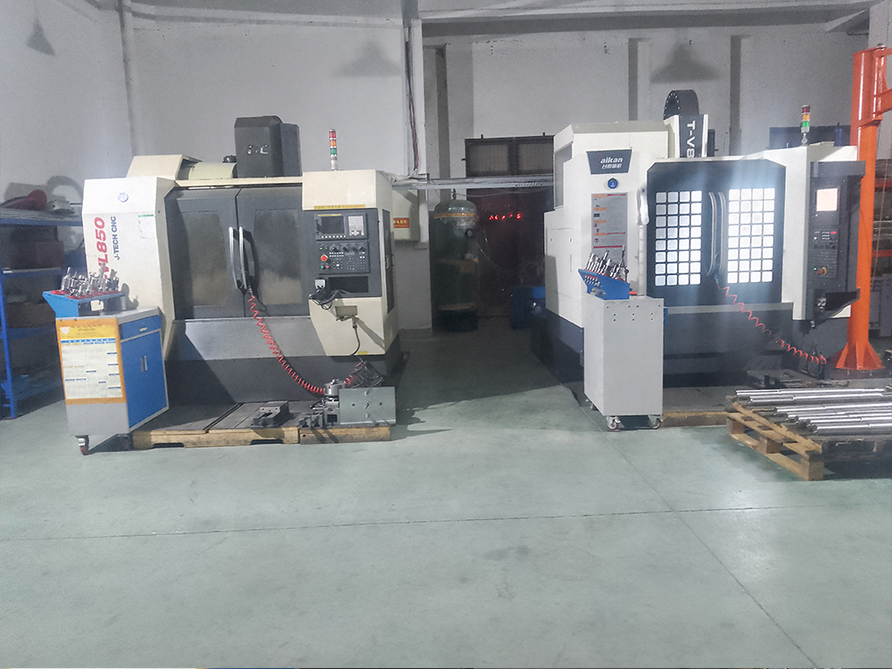 数控加工和传统加工的区别?