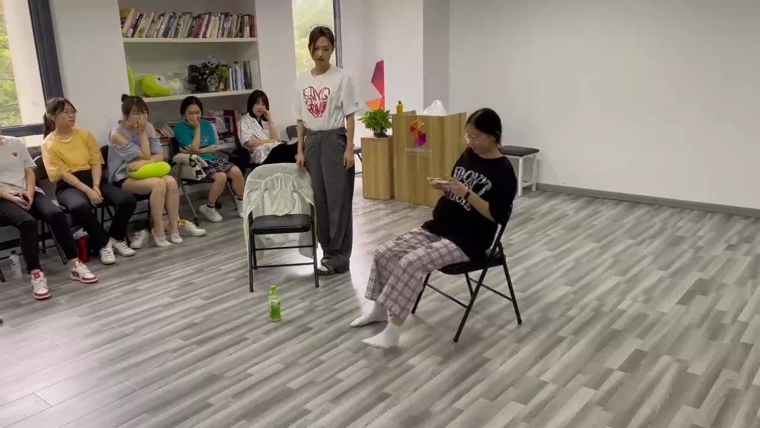 上海編導藝考 9月課程表演 _上海申菲教育.jpg 上海編導藝考 9月課程表演 _上海申菲教育.jpg