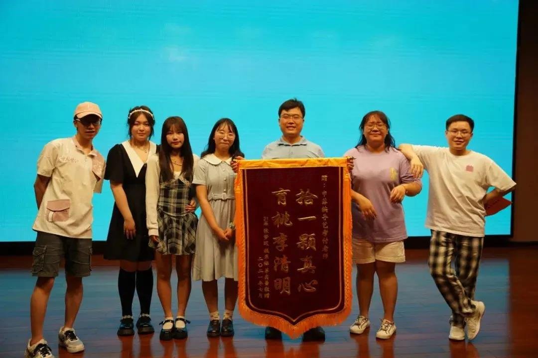 上海編導(dǎo)藝考 學(xué)生來訪6 _上海申菲教育.jpg