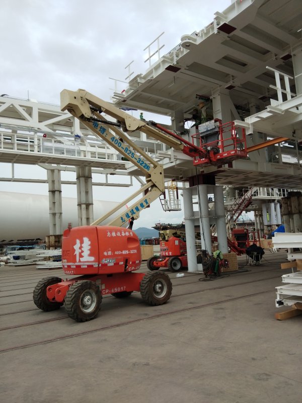 14米曲臂電動JLG-E450AJ