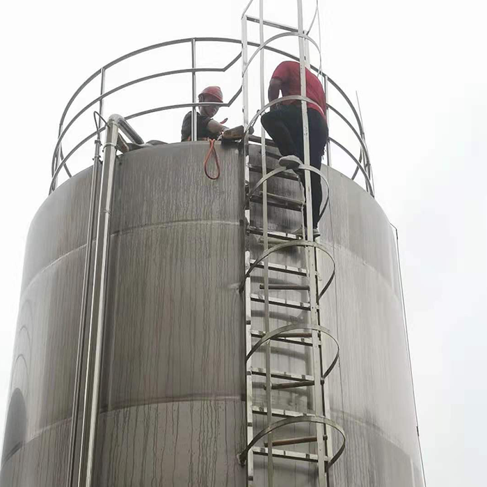 不銹鋼儲罐酸洗脫脂