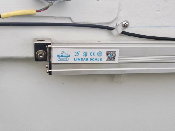 電火花成型機(jī)CNC1060
