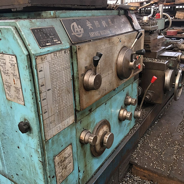 安陽(yáng)機(jī)床CW6163B車床維修