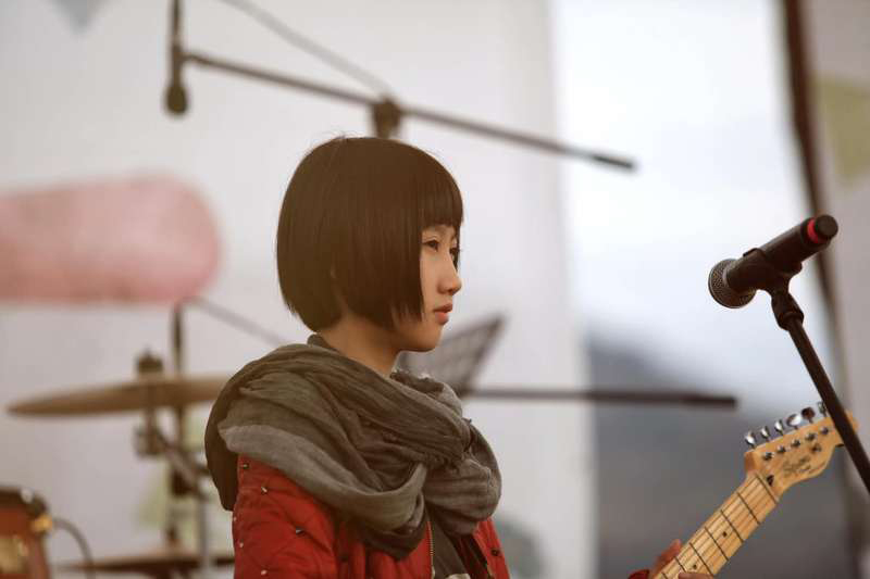 奇異果樂隊跨年演唱出