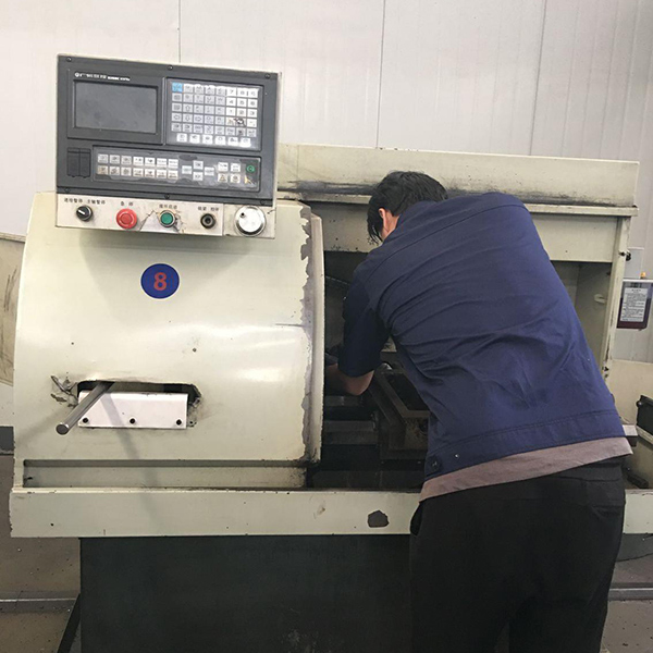 峻雅數控車床修 峻雅數控車床修