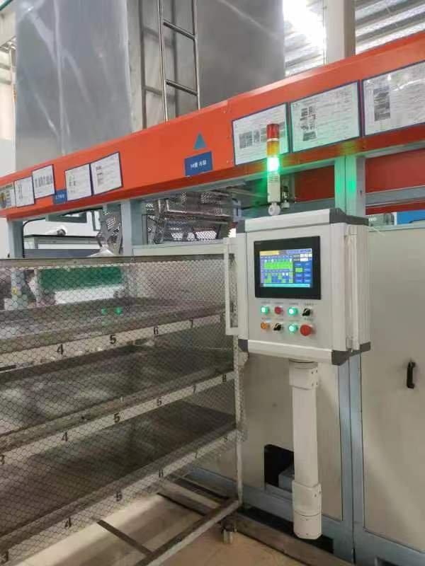 全自動(dòng)鋰電池超聲波清洗機(jī)