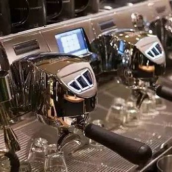 咖啡機咖啡溢出