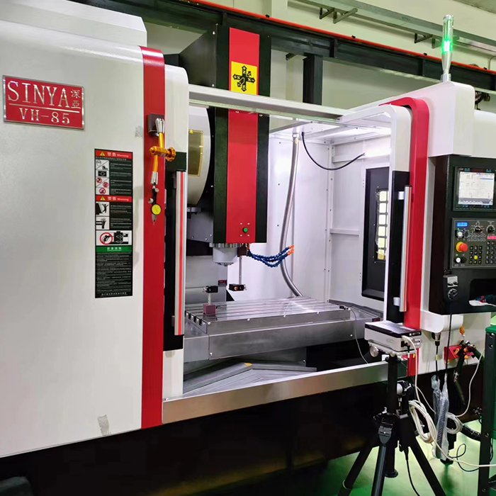 立式加工中心展示3
