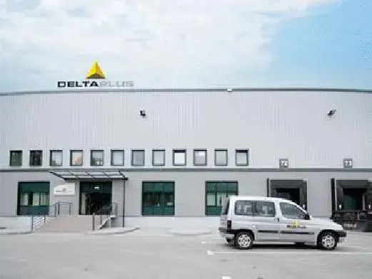 代爾塔內(nèi)部裝修工程