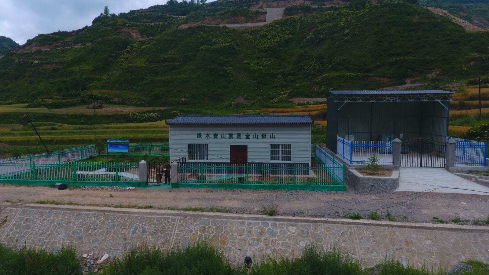 蘭州城鄉(xiāng)一體化生活污水處理設(shè)備有哪些優(yōu)勢(shì)？