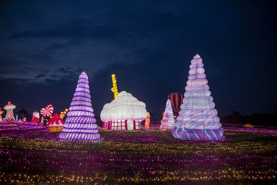 節(jié)日彩燈-農(nóng)場主題雕塑