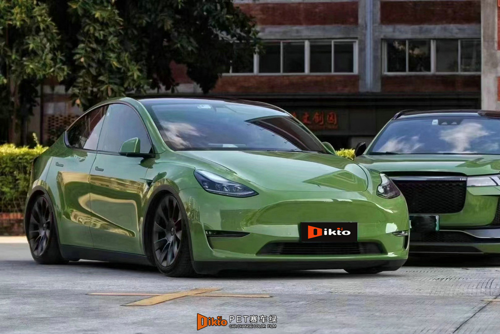 PET賽車綠--特斯拉Model3