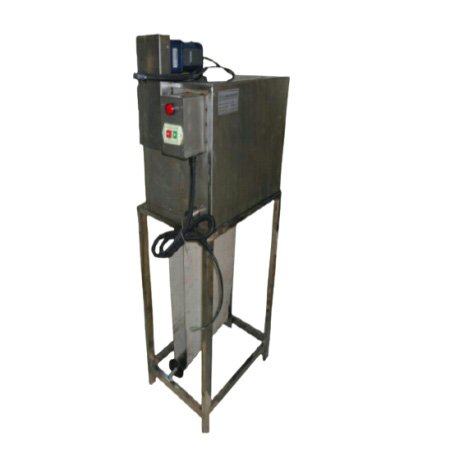 清洗水池帶式油水分離機(jī)