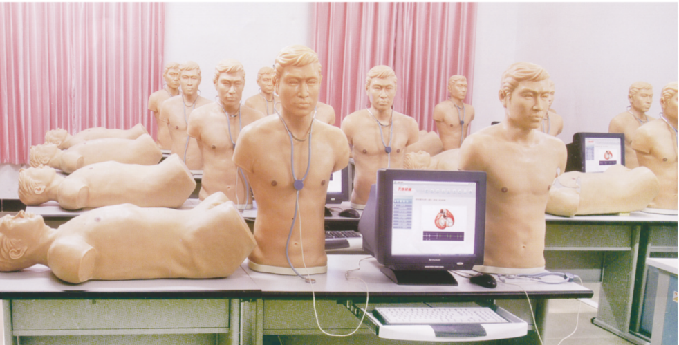 智能化心肺檢查和腹部檢查教學(xué)系統.png