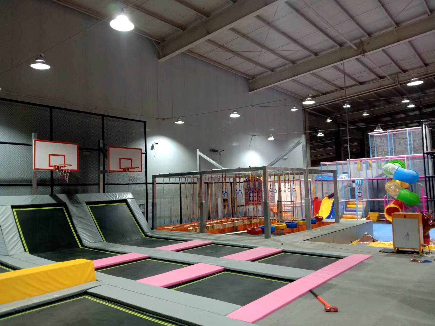 蹦床綜合館合作案例