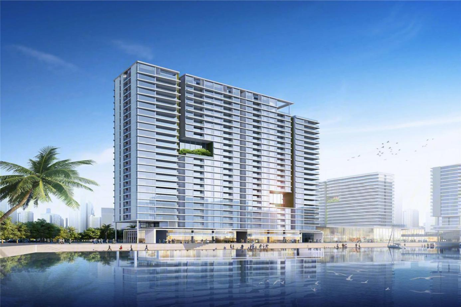 深圳會(huì)展灣水岸廣場(chǎng)