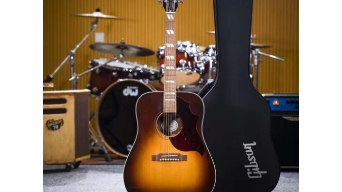 輕松學吉他，開啟你的音樂之旅——沸城音樂吉他培訓班