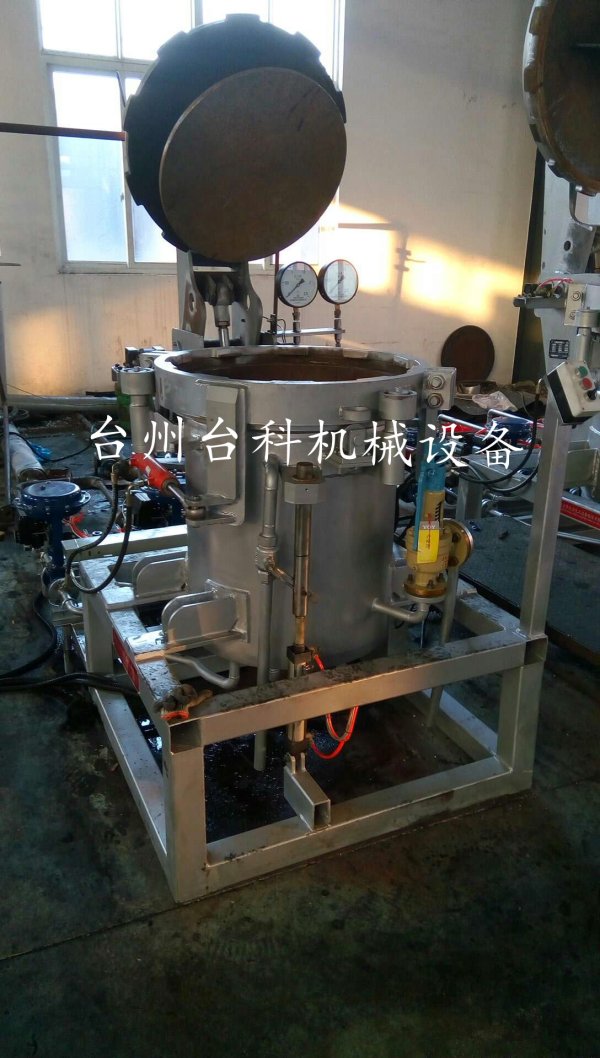 DLT-立式硫化罐