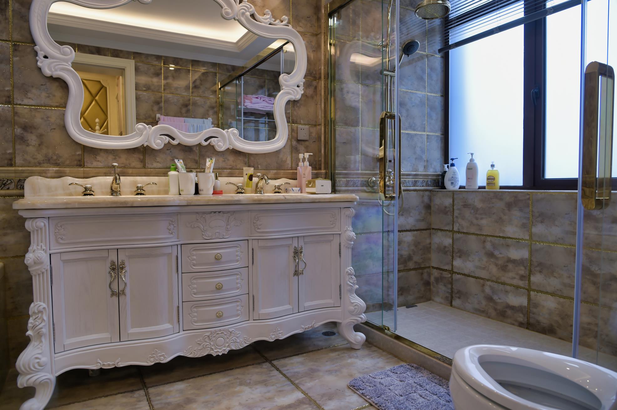 家里裝不裝吊頂，有什么好方案呢？