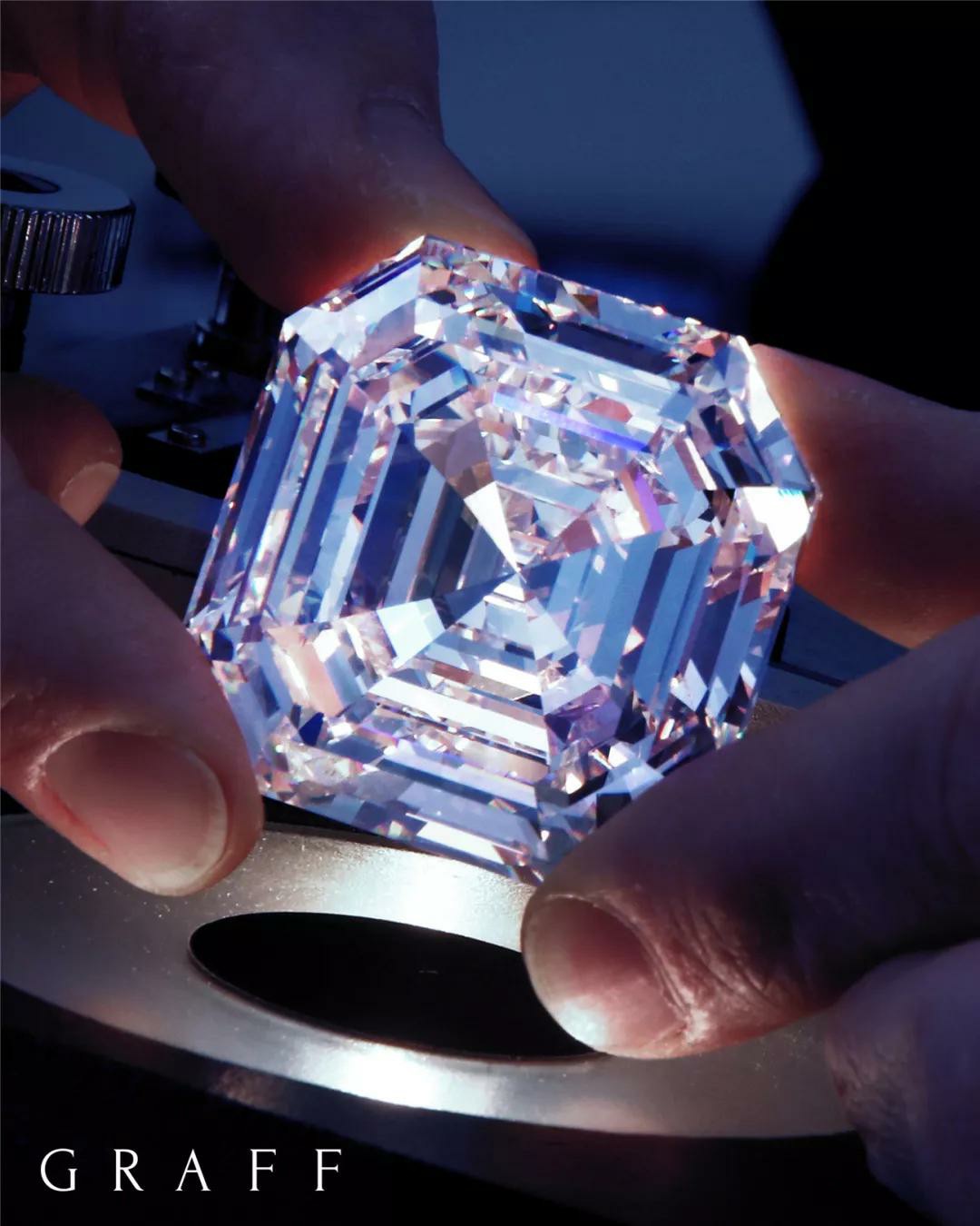 “The Graff Lesedi La Rona”