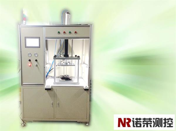 017  缸體測漏機