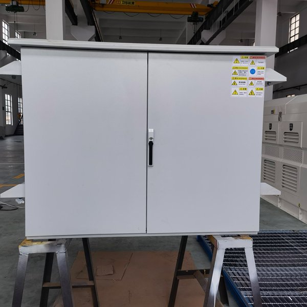 履帶移動破智能控制柜