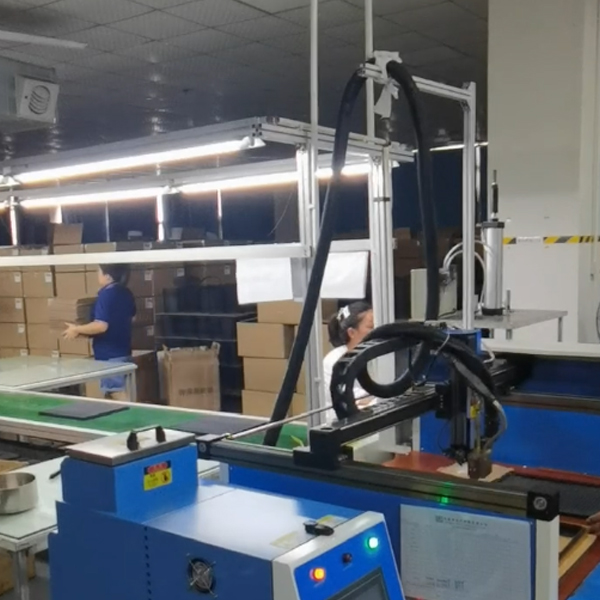 三軸平臺(tái)打膠機(jī)