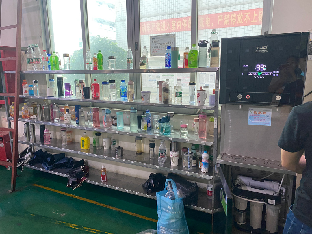 大型塑膠廠直飲水機(jī).jpg