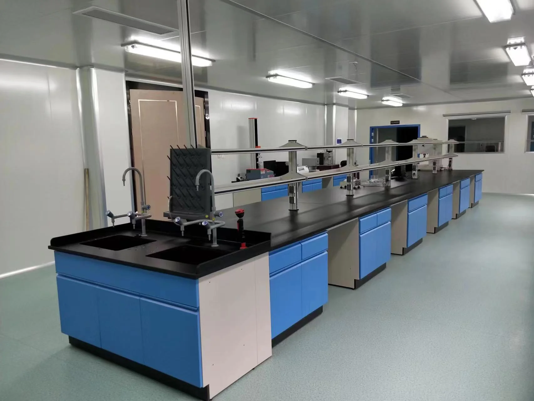 全鋼中央實驗臺