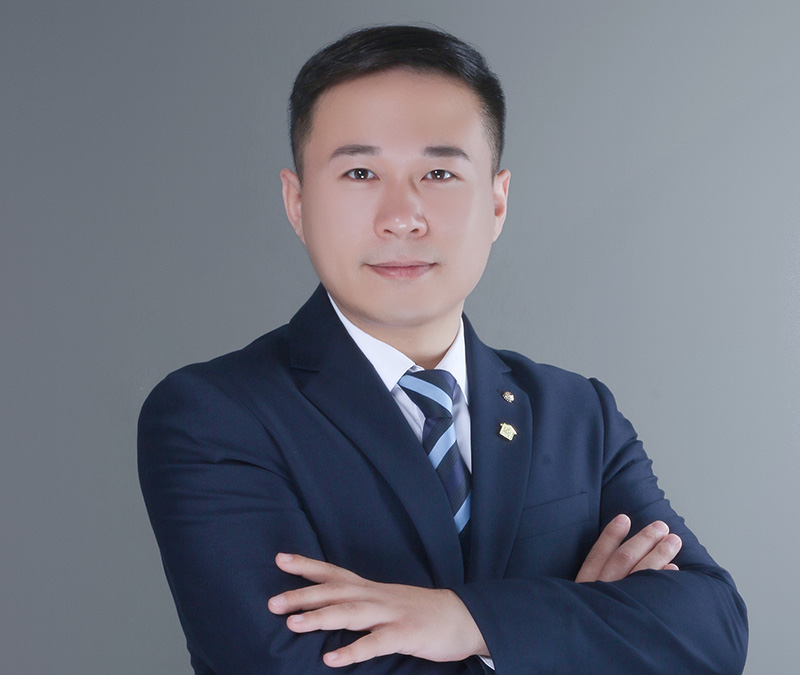 李軍
