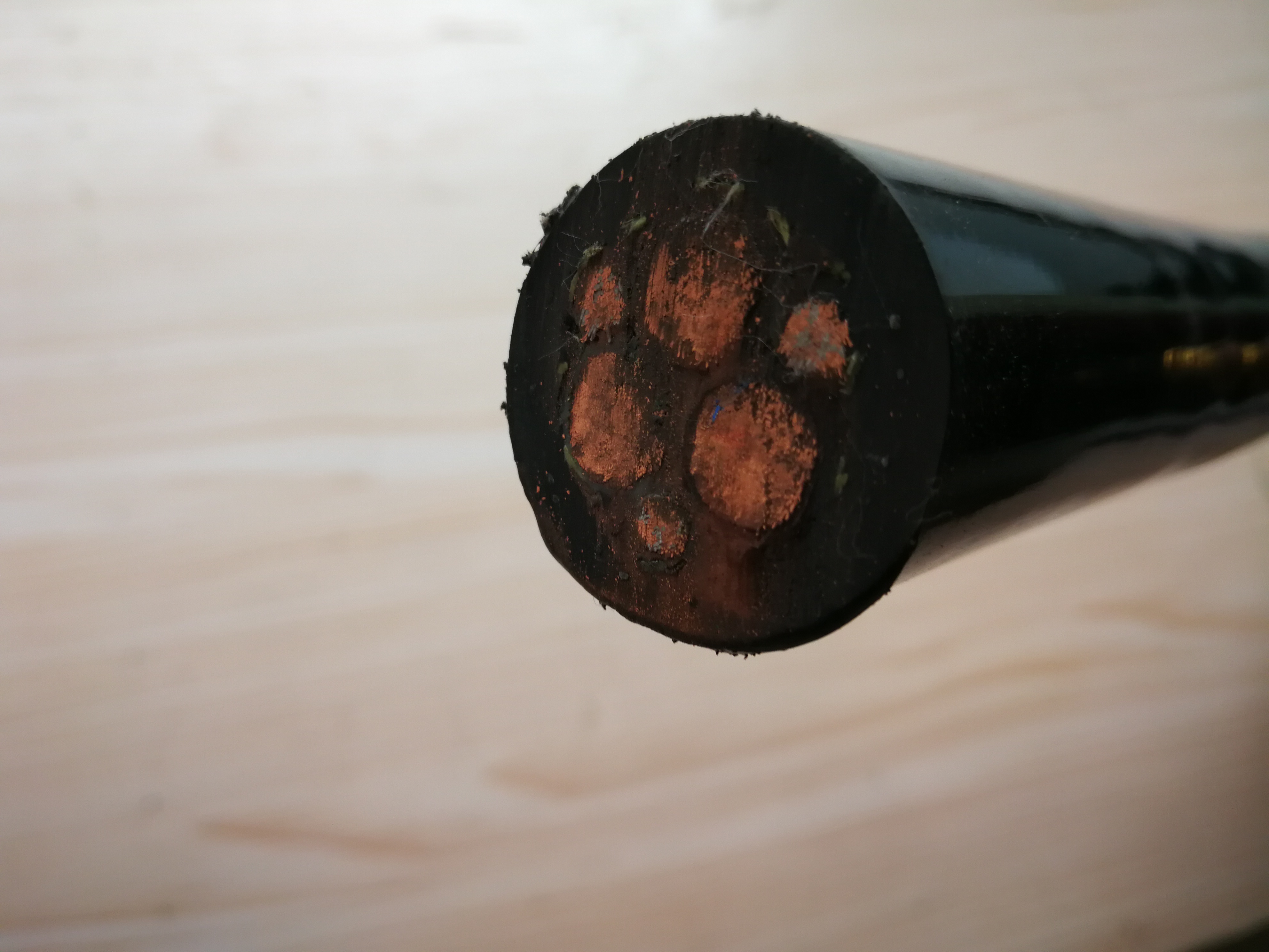 環助給大家分享關于卷筒電纜的結構設計