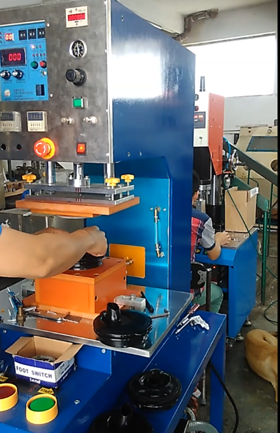 美的咖啡壺誘導焊接