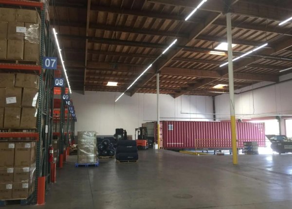 倉(cāng)儲(chǔ)物流