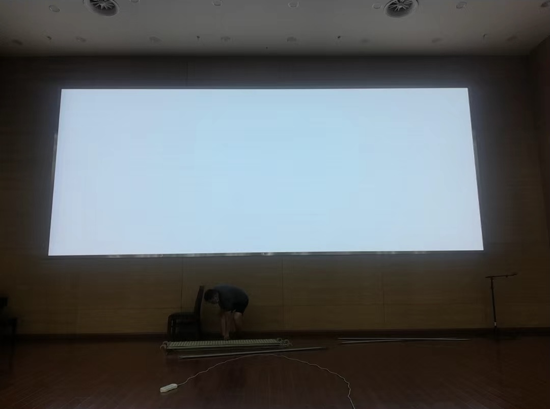 2.桂林室內(nèi)P1.86修燈后.png
