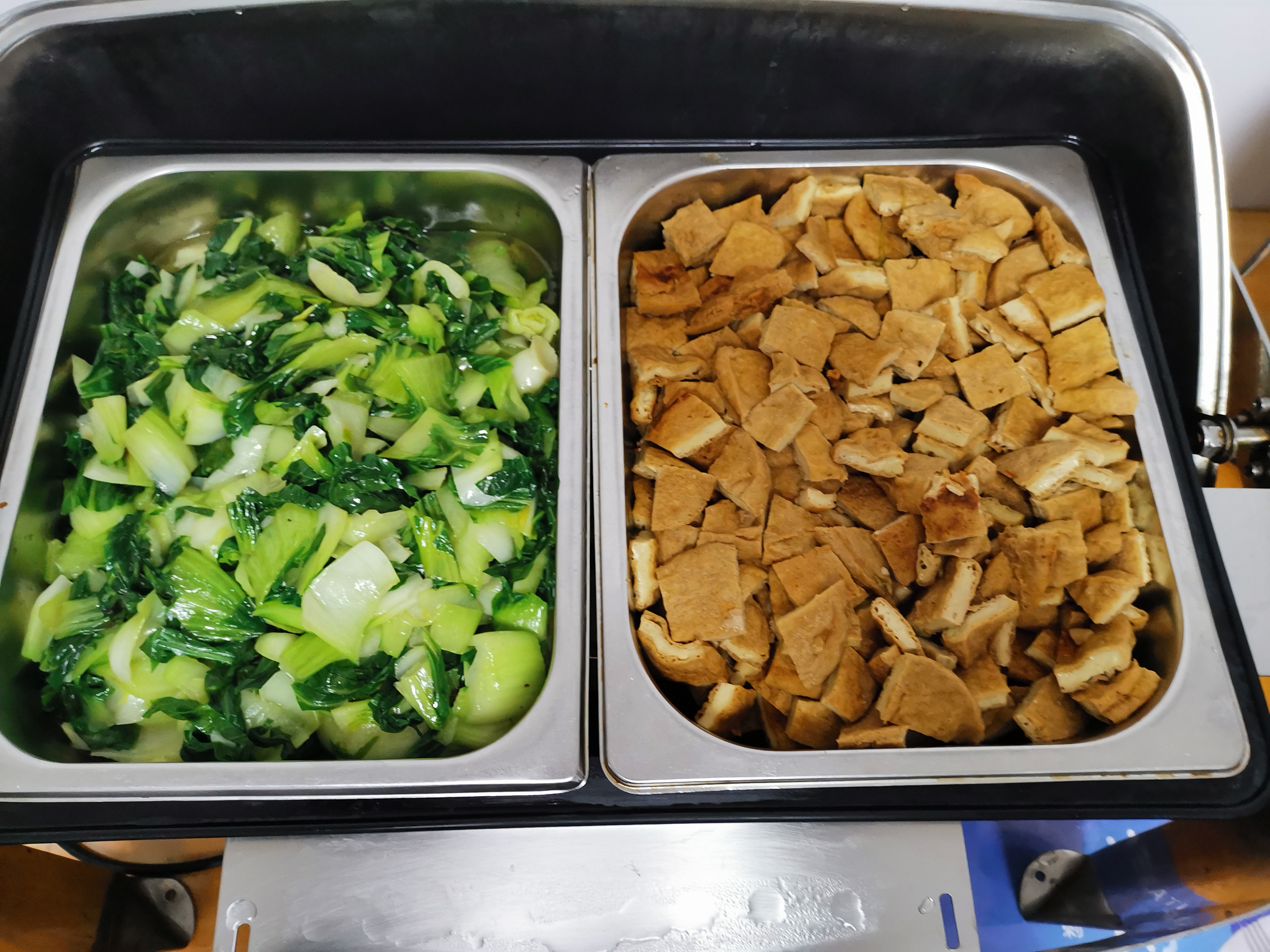 肉絲炒茶干+蒸雞蛋