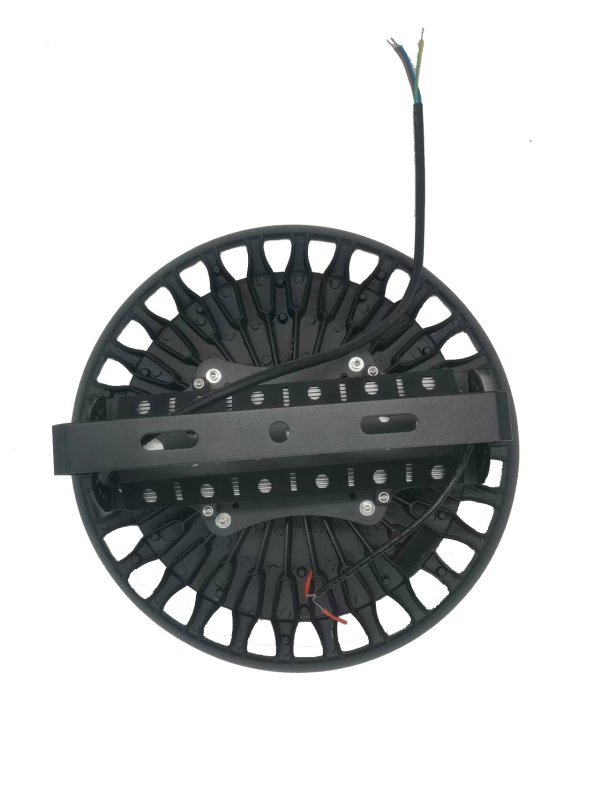 UFO椋(liang)炵�鐏疉嬈�