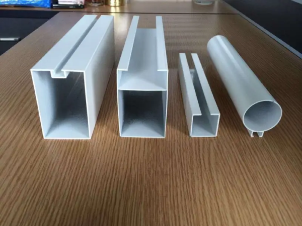 裝飾鋁型材天花吊管