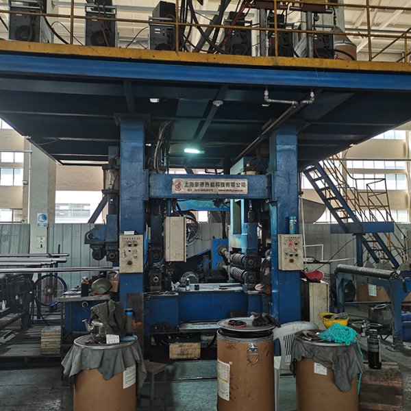 膜式壁自動(dòng)焊機(jī)