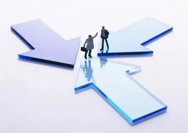 經濟下行階段，公司如何調整發展戰略