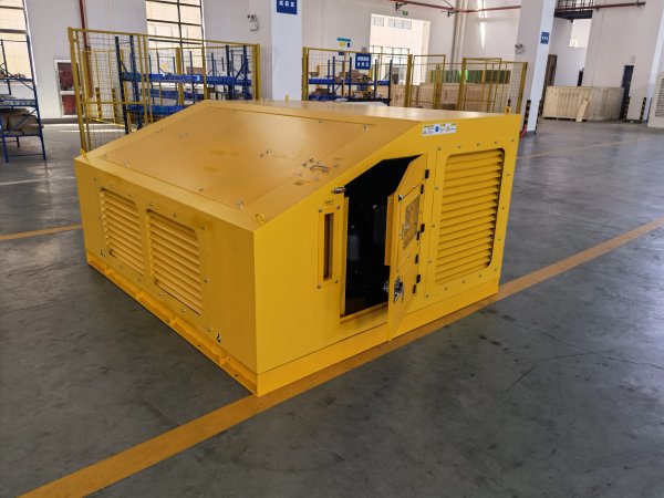 履帶移動破柴電驅動液壓控制系統