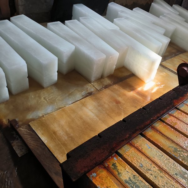 動(dòng)物冰塊降溫