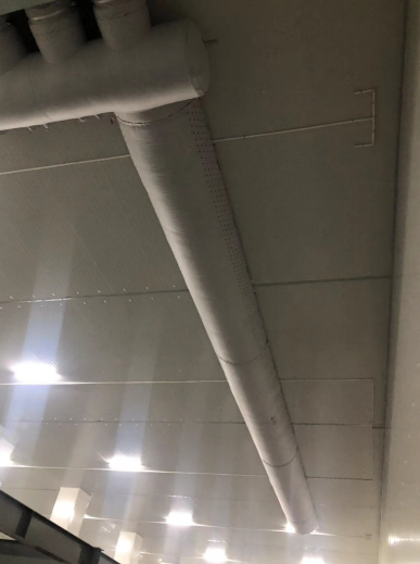 南港保稅區(qū)織物風(fēng)管近處拍攝.png