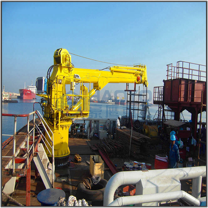 吊機(jī).jpg 吊機(jī).jpg